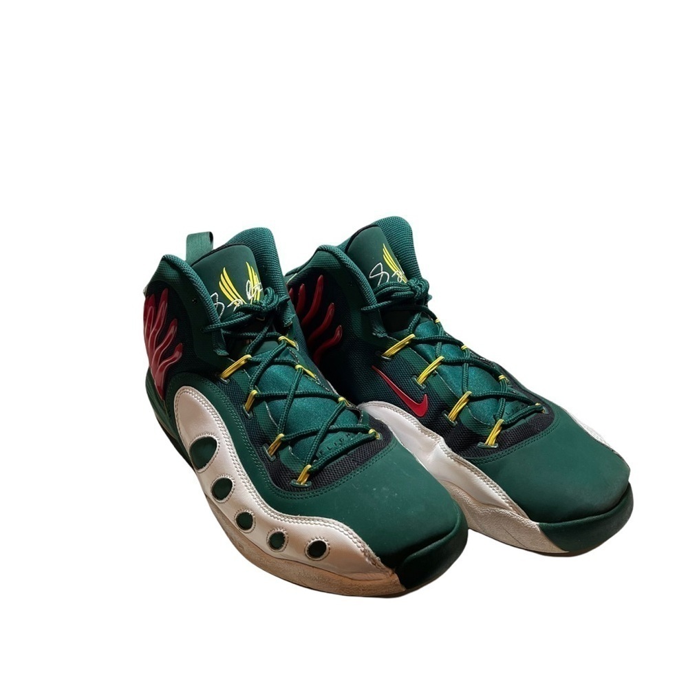 Nike Men GP Sonic Flight Size 13